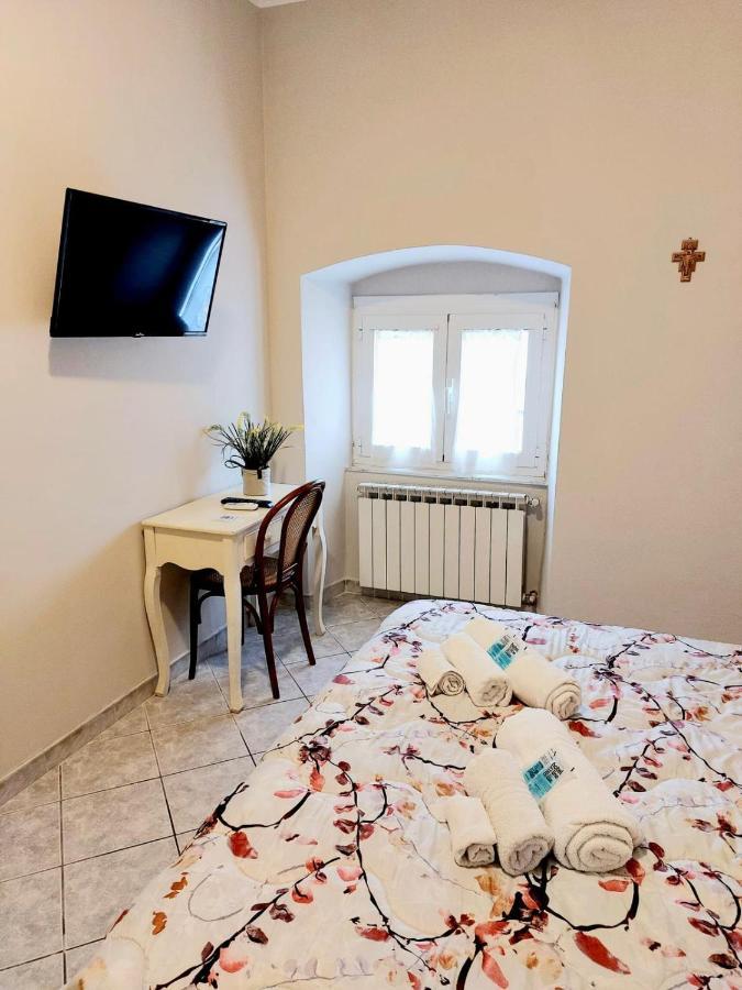 Ostello San Giovanni Bosco La Spezia Szoba fotó
